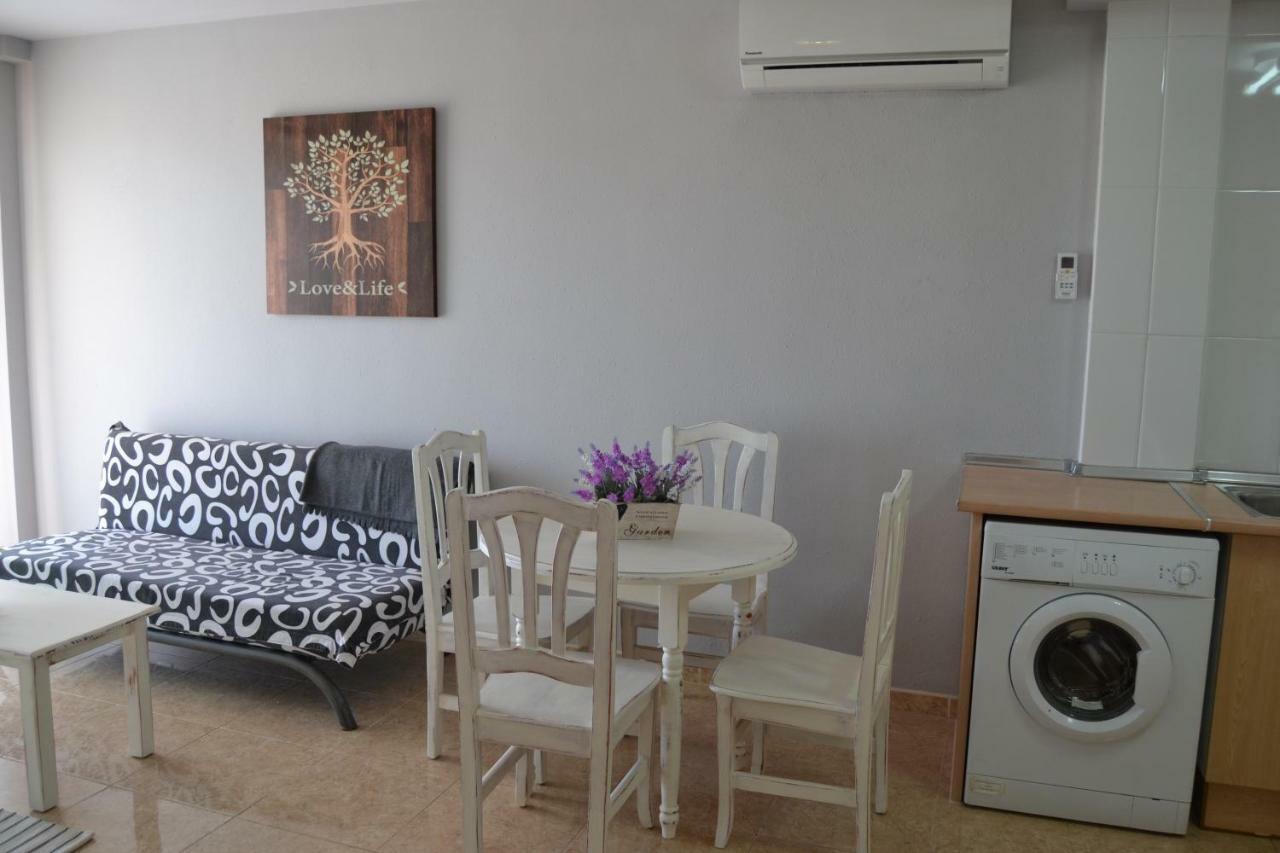 Lovely Familiar Apartment With Pool In Cap Salou Exterior foto